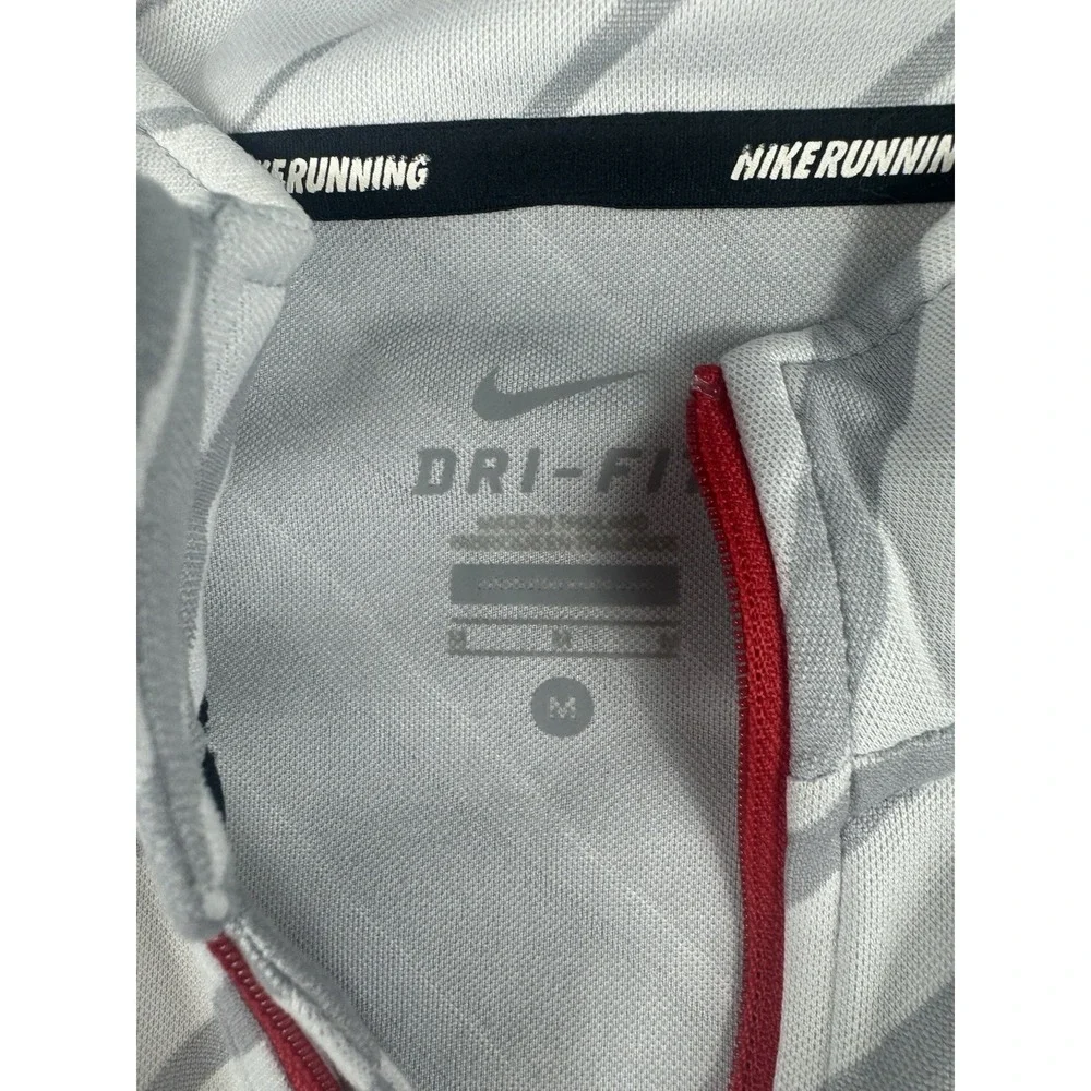 Men's Nike 1/4‎ Zip Pullover Dri-FIT Medium Lightweight Running Athletic